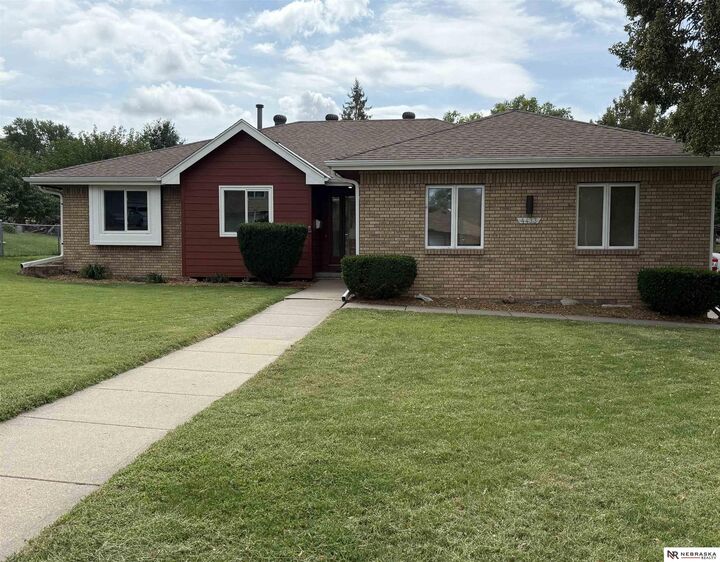 4433 Frederick Street  Omaha NE 68105 photo