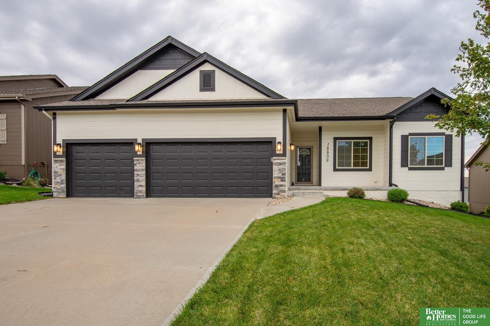 Property Photo: 18809 Briar Street NE 68136
