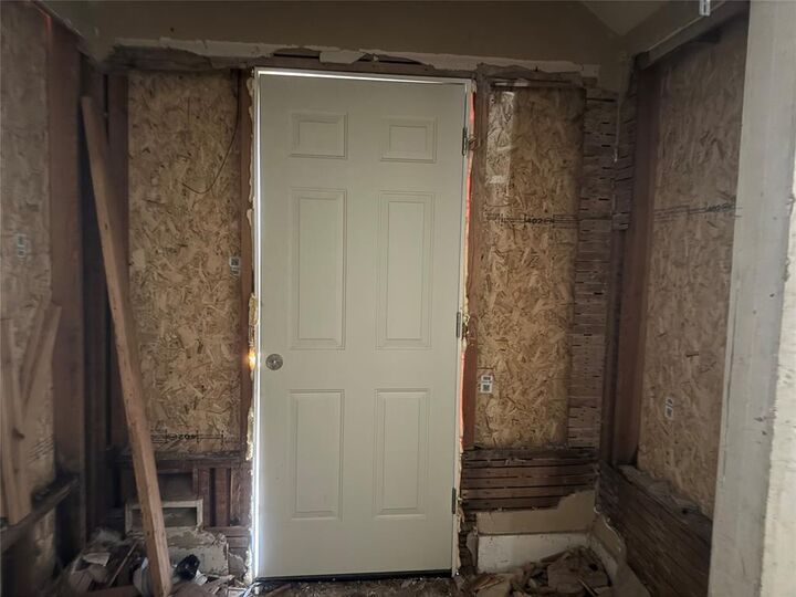 Property Photo: 1601 S 17th Street OK 73018
