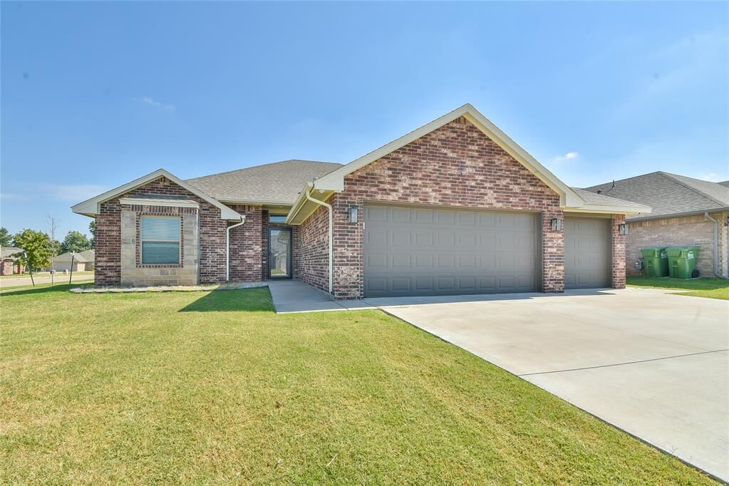 Photo de la propriété:  4537 Desert Spring Court  OK 73099 