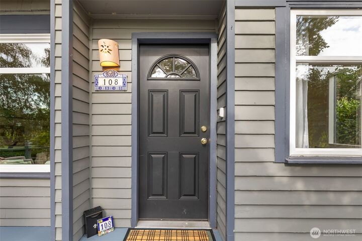 Property Photo: 108 N 57th Street WA 98103