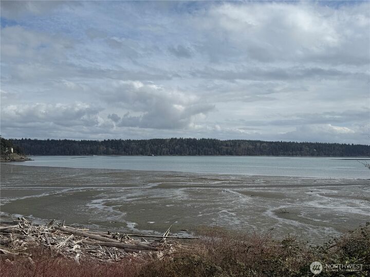 Property Photo: 13574 S Green Street WA 98221