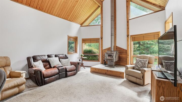 Property Photo: 29305 SE 371st Street WA 98022