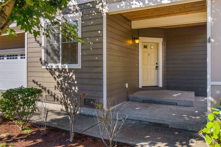 Property Photo: 5428 70th Way SE WA 98513