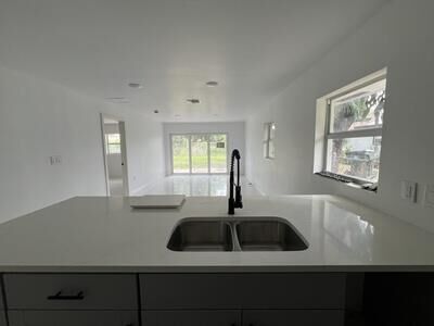 Property Photo: 828 S B Street FL 33460