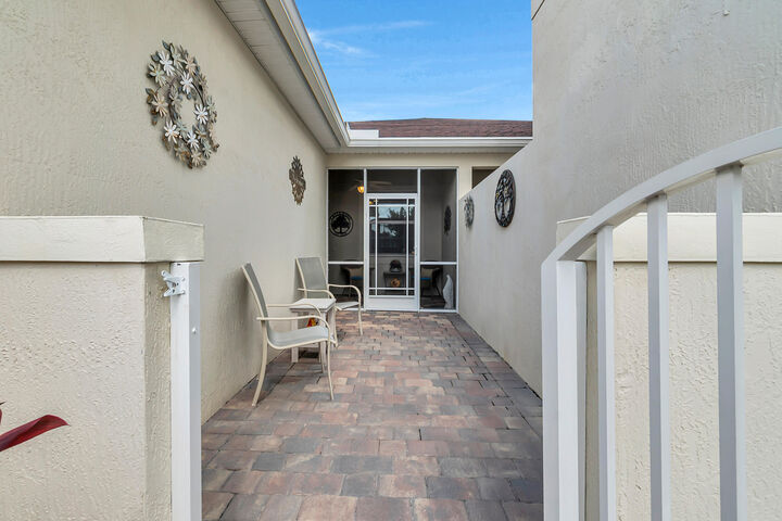Property Photo: 12851 SW Gingerline Drive FL 34987