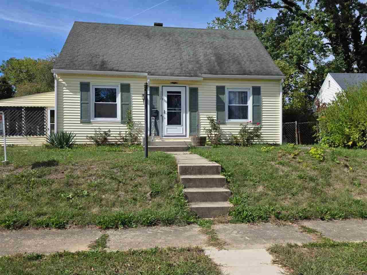 Property Photo:  222 Cartwright Drive  IN 47374 