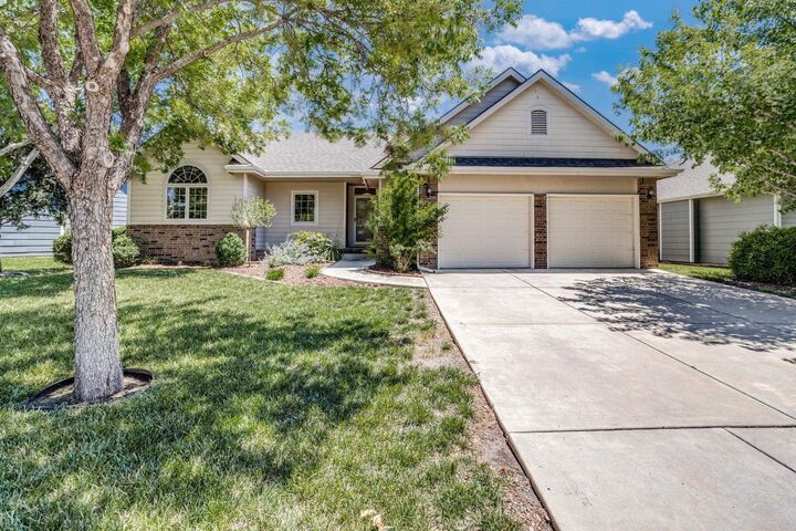 1936 N Quail Crossing  Andover KS 67002 photo