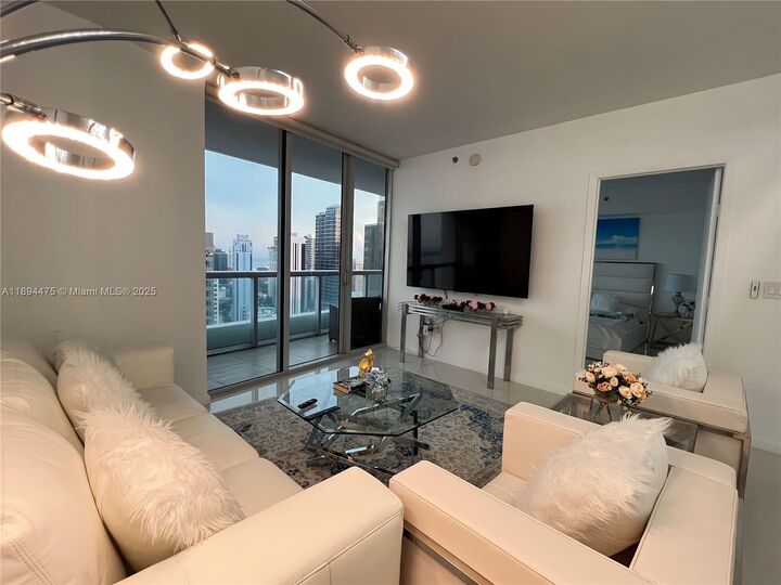 485 Brickell Ave 4109  Miami FL 33131 photo