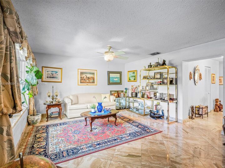 Property Photo: 8520 SW 179th St FL 33157