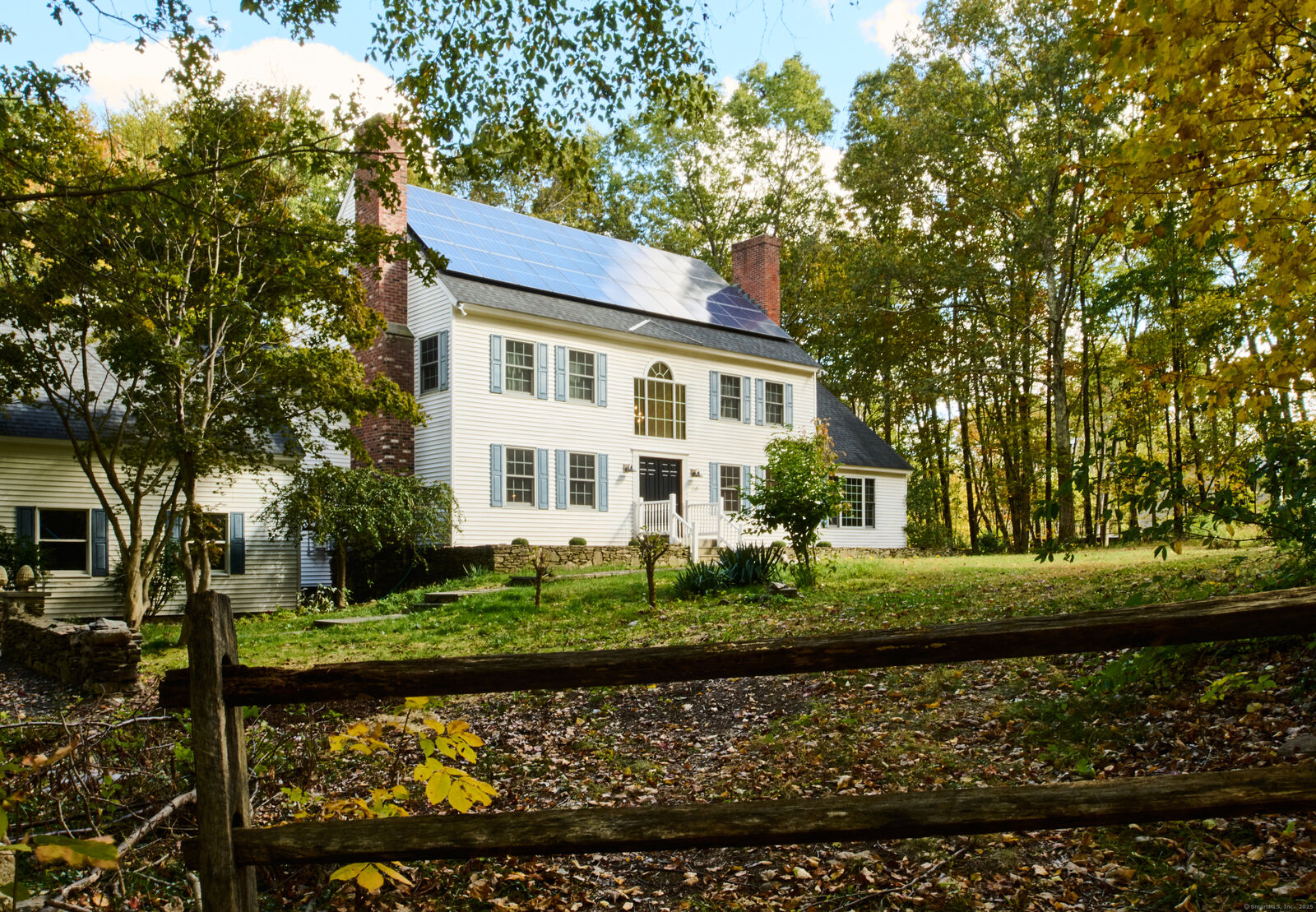 Property Photo:  24 Hickory Lane  CT 06783 