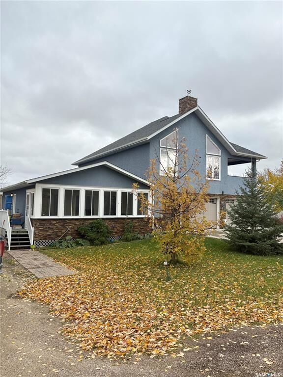 Property Photo:  964 Whitesand Avenue  SK S0A 0L1 