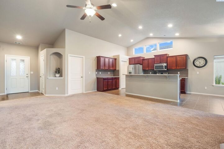 Property Photo:  7906 Ruby Ct  WA 99301 