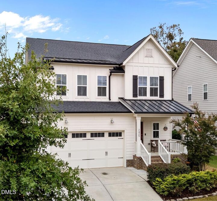 Property Photo: 2425 Glade Mill Court NC 27526