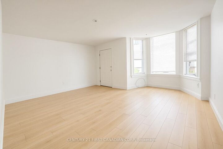Property Photo: 740 Lorne Avenue 2 ON N5W 3K6