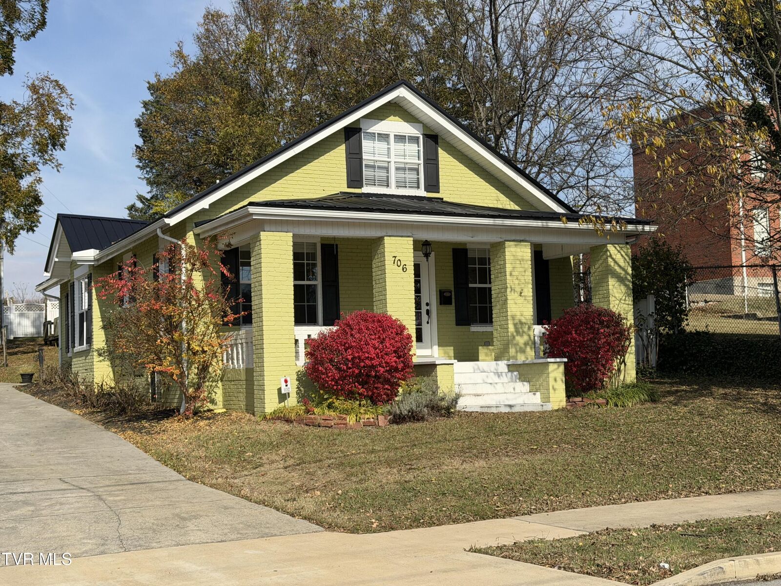 Property Photo:  706 Carson Street  TN 37743 
