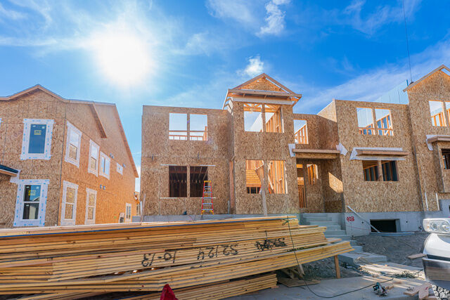 Property Photo:  1483 W Skyline Dr 904  UT 84045 