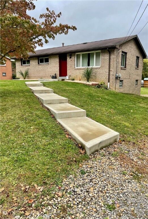 213 Greenfield Rd  Derry Twp PA 15627 photo