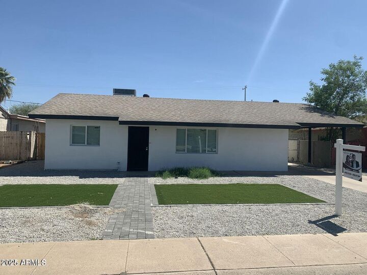 Property Photo:  2215 N 21st Street  AZ 85006 