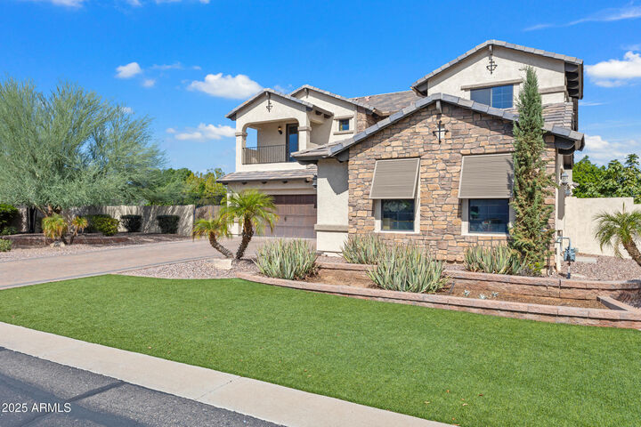 Property Photo:  2448 E Amber Court  AZ 85296 