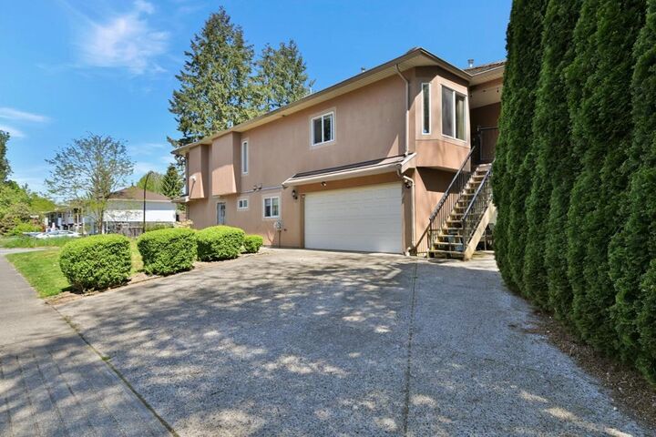 Photo de la propriété: 21008 Barker Avenue BC V2X 8R6
