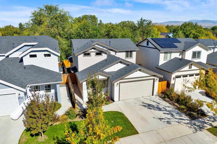 Property Photo: 9718 W Macaw Street ID 83704