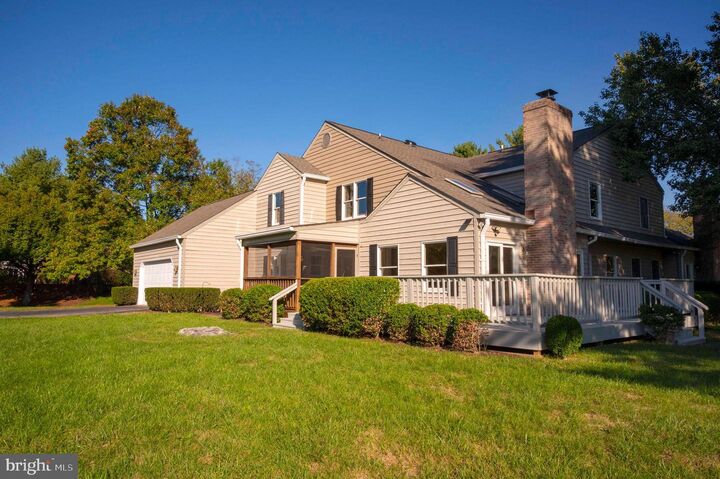 Property Photo: 200 Meadow Ridge Drive WV 25443