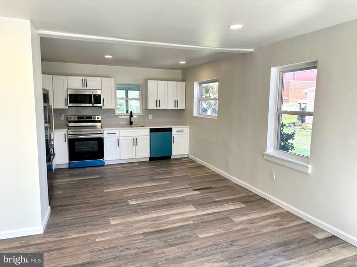 Property Photo: 103 E Canal Street PA 17315
