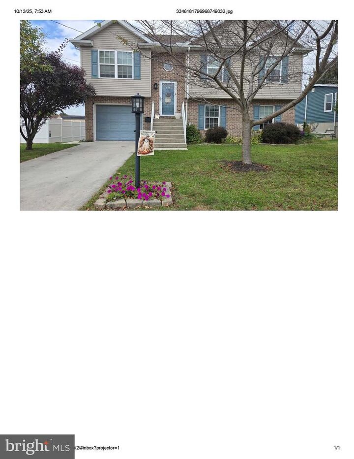 415 Ridge Avenue  McSherrystown PA 17344 photo