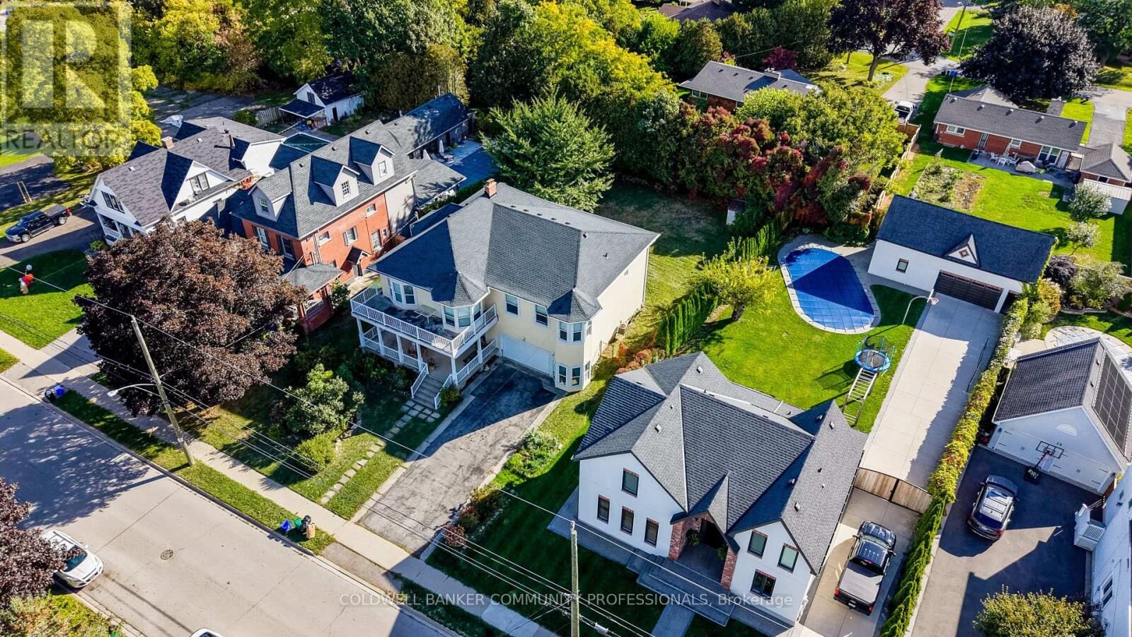 Property Photo: 7 Robinson Street South ON L3M 3C5