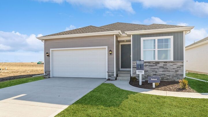 3377 Dreusicke Drive  Coralville IA 52241 photo