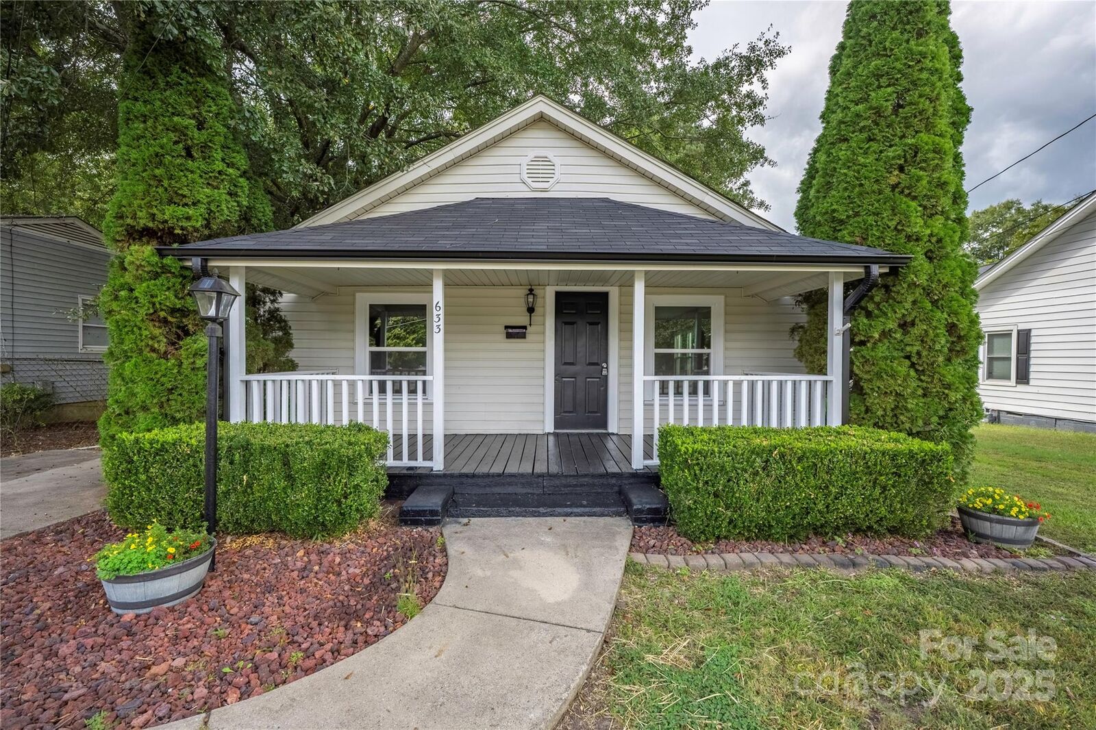 Property Photo:  633 N Main Street  NC 28164
