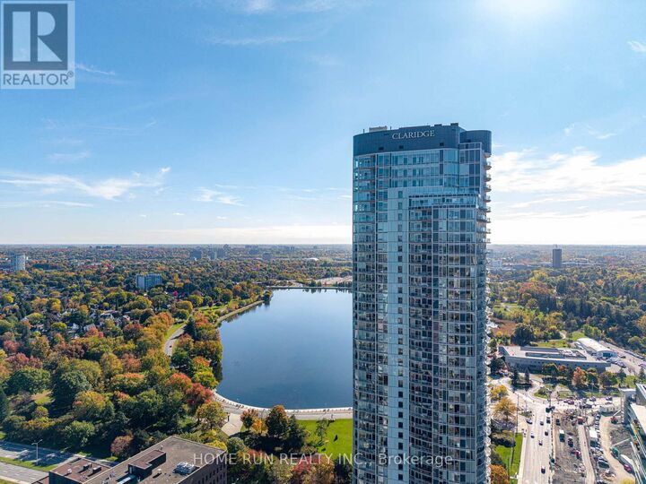 Property Photo:  805 Carling Avenue 1903  ON K1S 2E7 