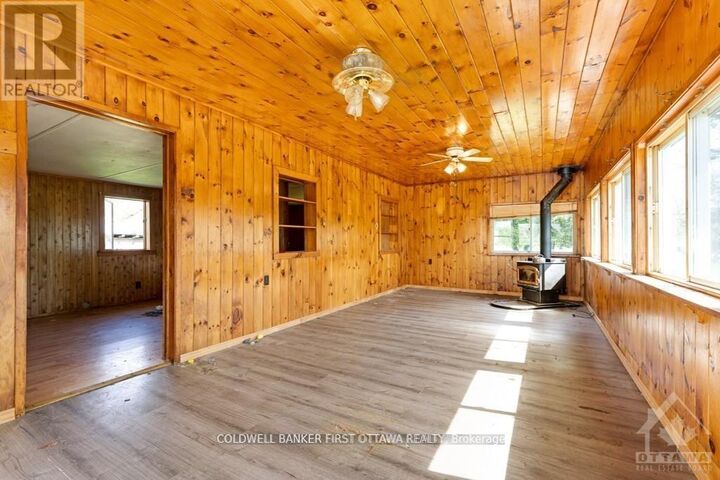 Property Photo: 2523 Canonto Road ON K0H 2J0