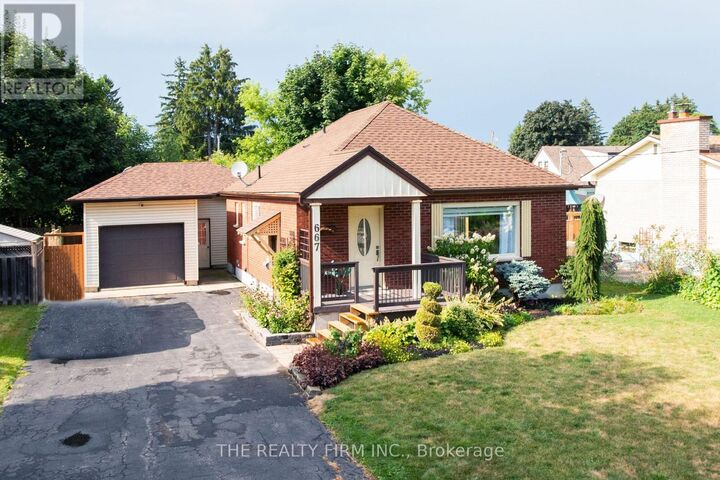 Property Photo:  667 Devonshire Avenue  ON N4S 5P9