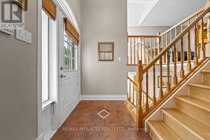 Property Photo: 1694 Toulouse Crescent ON K1C 6K3