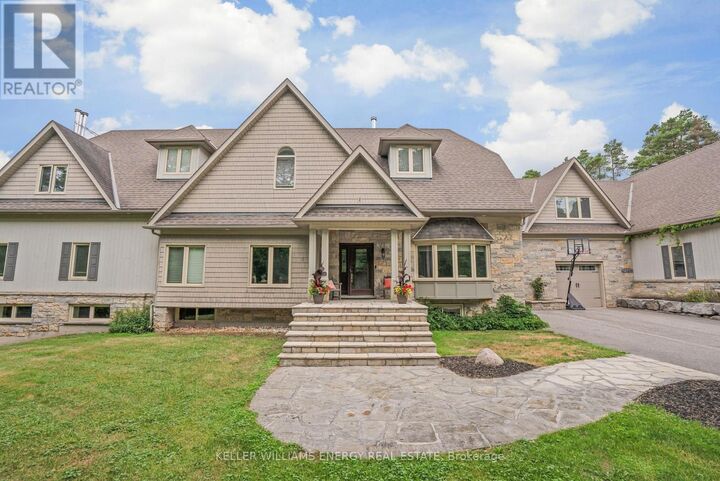 Property Photo: 16262 McCowan Road ON L4A 2T2