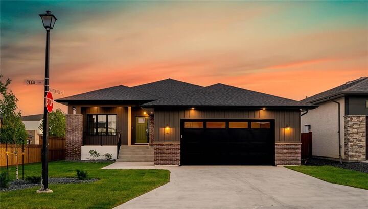 4 Beck Cove  Winnipeg MB R3R 3Z1 photo