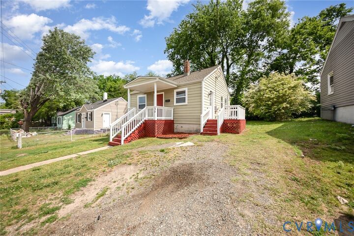 Property Photo: 25 Cherry Street VA 23803