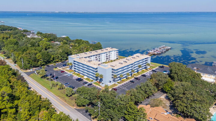 3857 Indian Trail 113  Destin FL 32541 photo