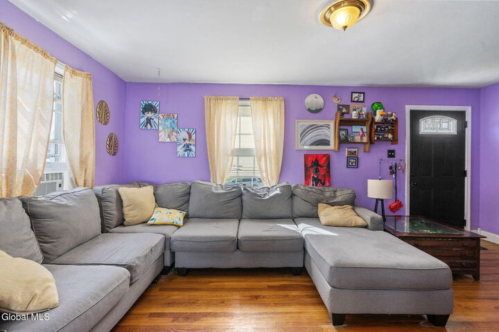 Property Photo: 104 Rotterdam Street NY 12306