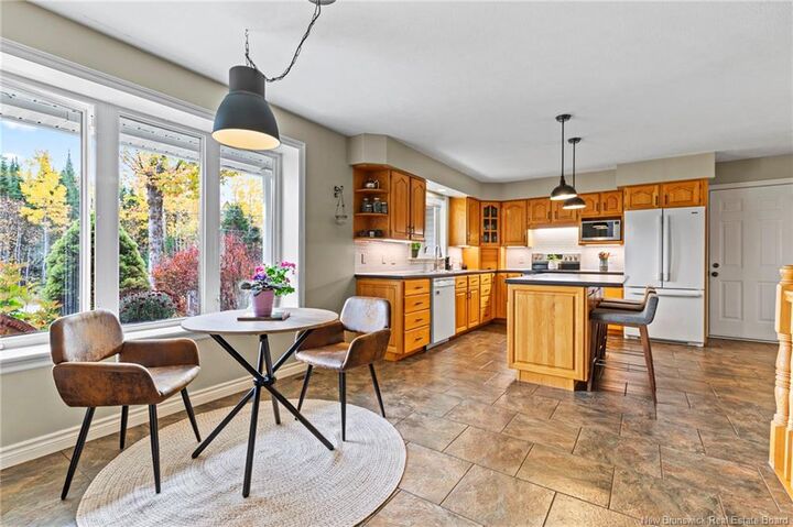 Photo de la propriété: 45 Mars Lane NB E3C 1M9