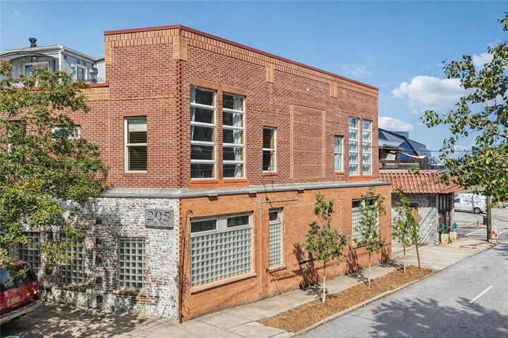 Property Photo:  205 Walker Street SW G8  GA 30313 