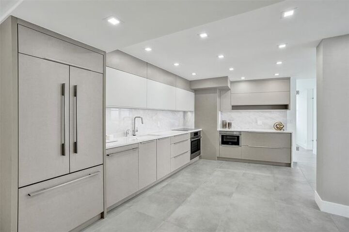 Property Photo: 209 N Fort Lauderdale Beach Blvd 6B FL 33304