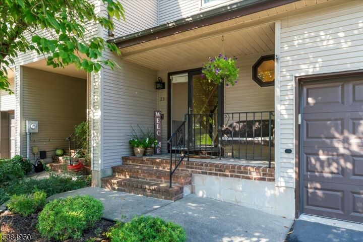Property Photo: 23 Maple Ct NJ 08822