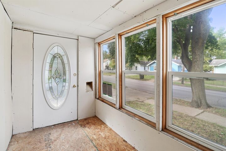 Property Photo:  3007 Cornell Street  IA 50313 