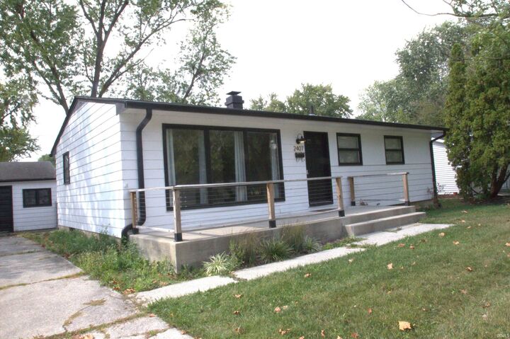 Property Photo:  2407 Sherborne Boulevard  IN 46805 