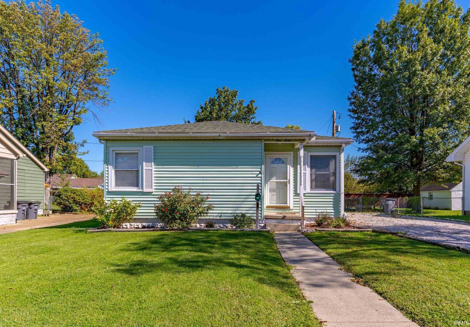 Property Photo: 412 Lewis Avenue IN 47714