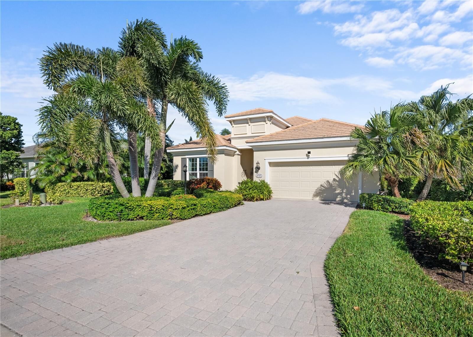 Property Photo: 1727 86th Street NW FL 34209