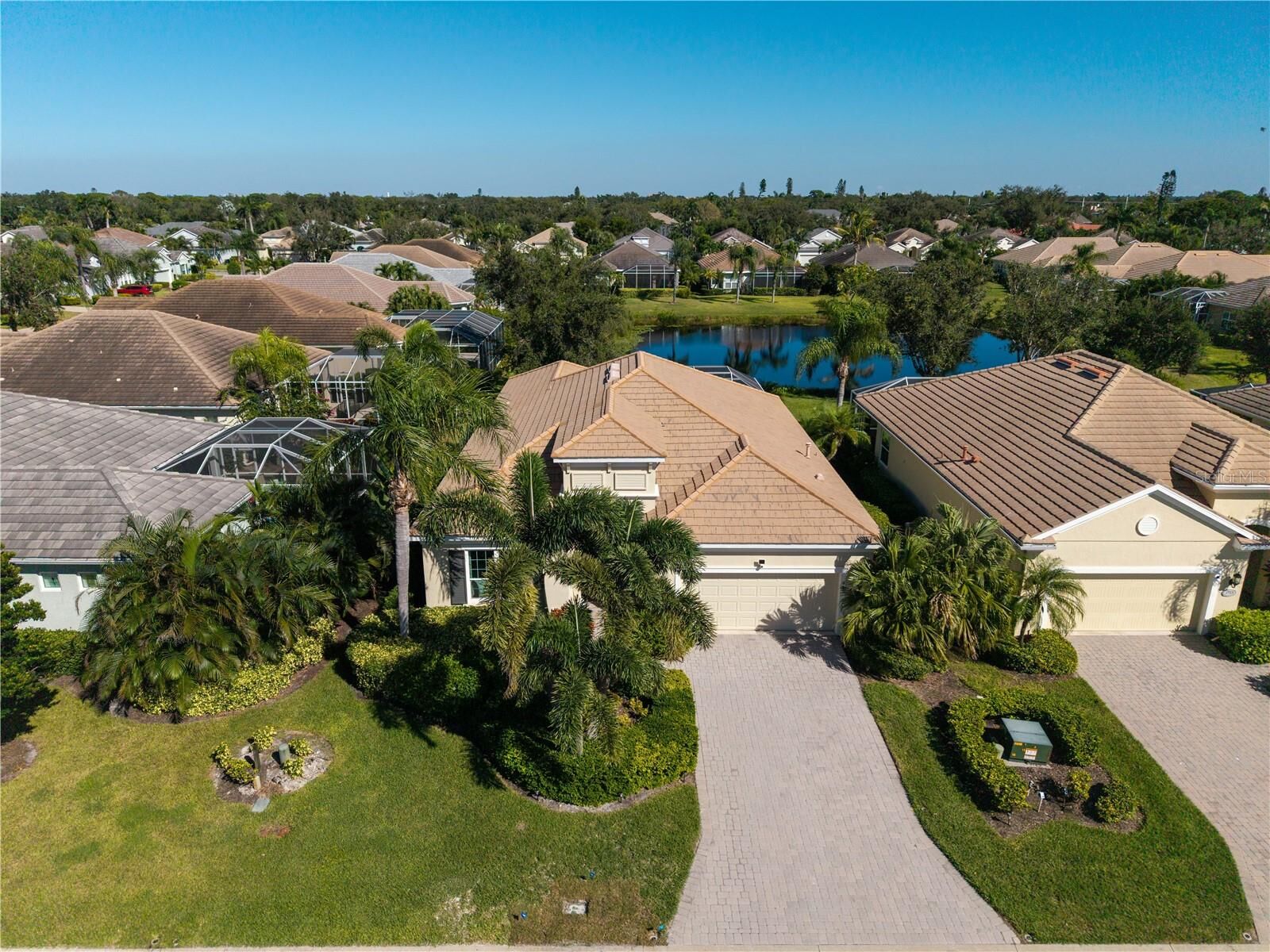 Property Photo: 1727 86th Street NW FL 34209